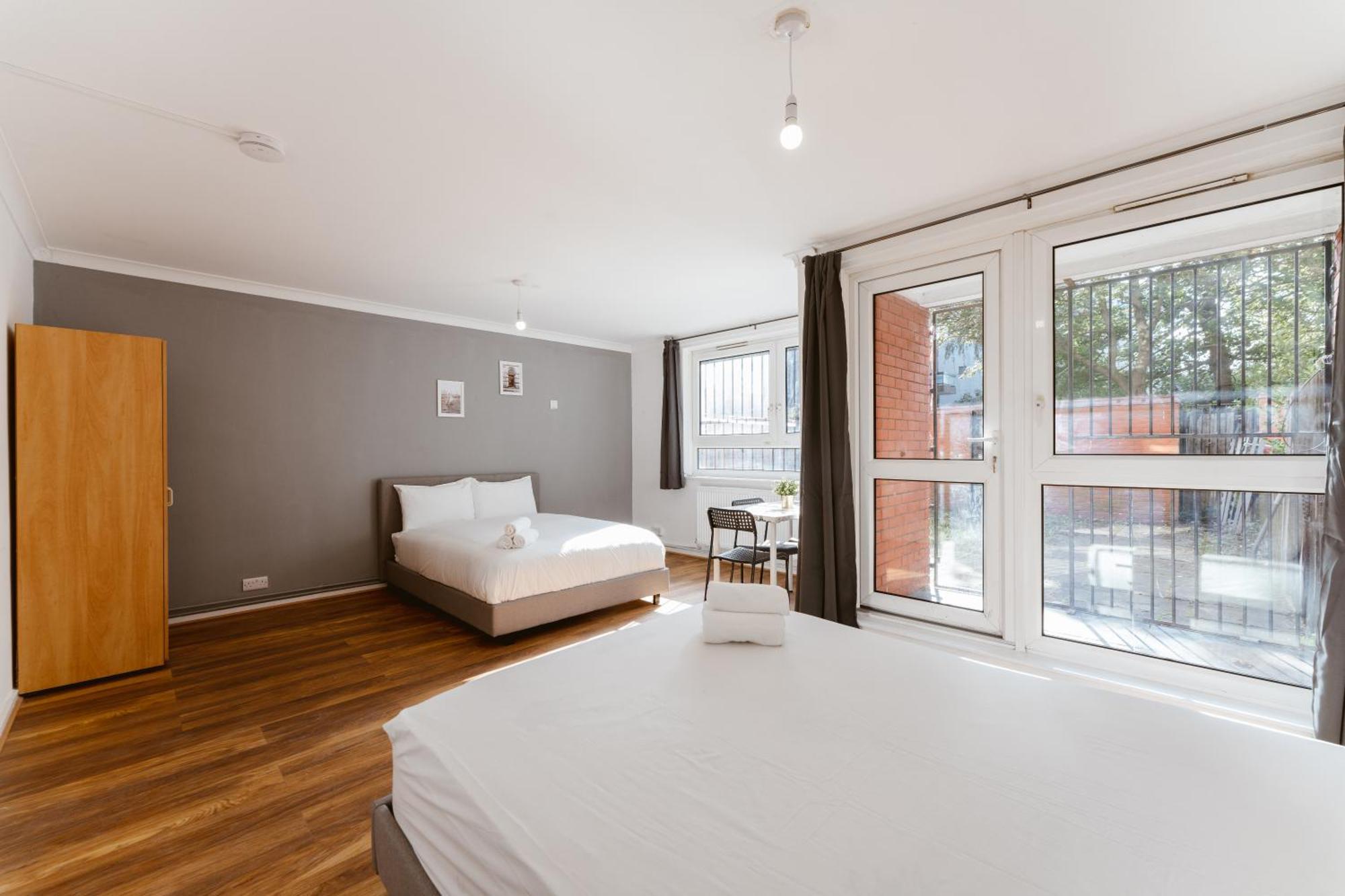Shadwell Double Room - 13 London Exterior photo