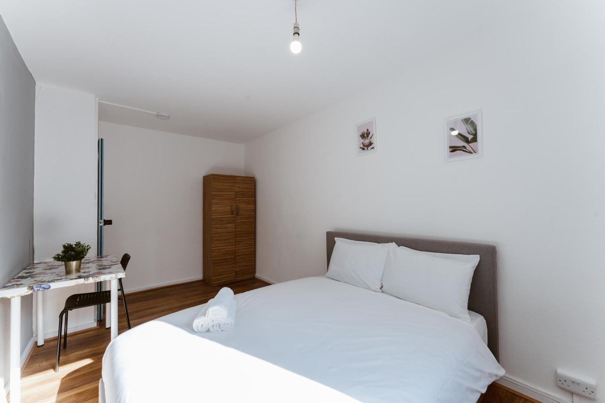 Shadwell Double Room - 13 London Exterior photo