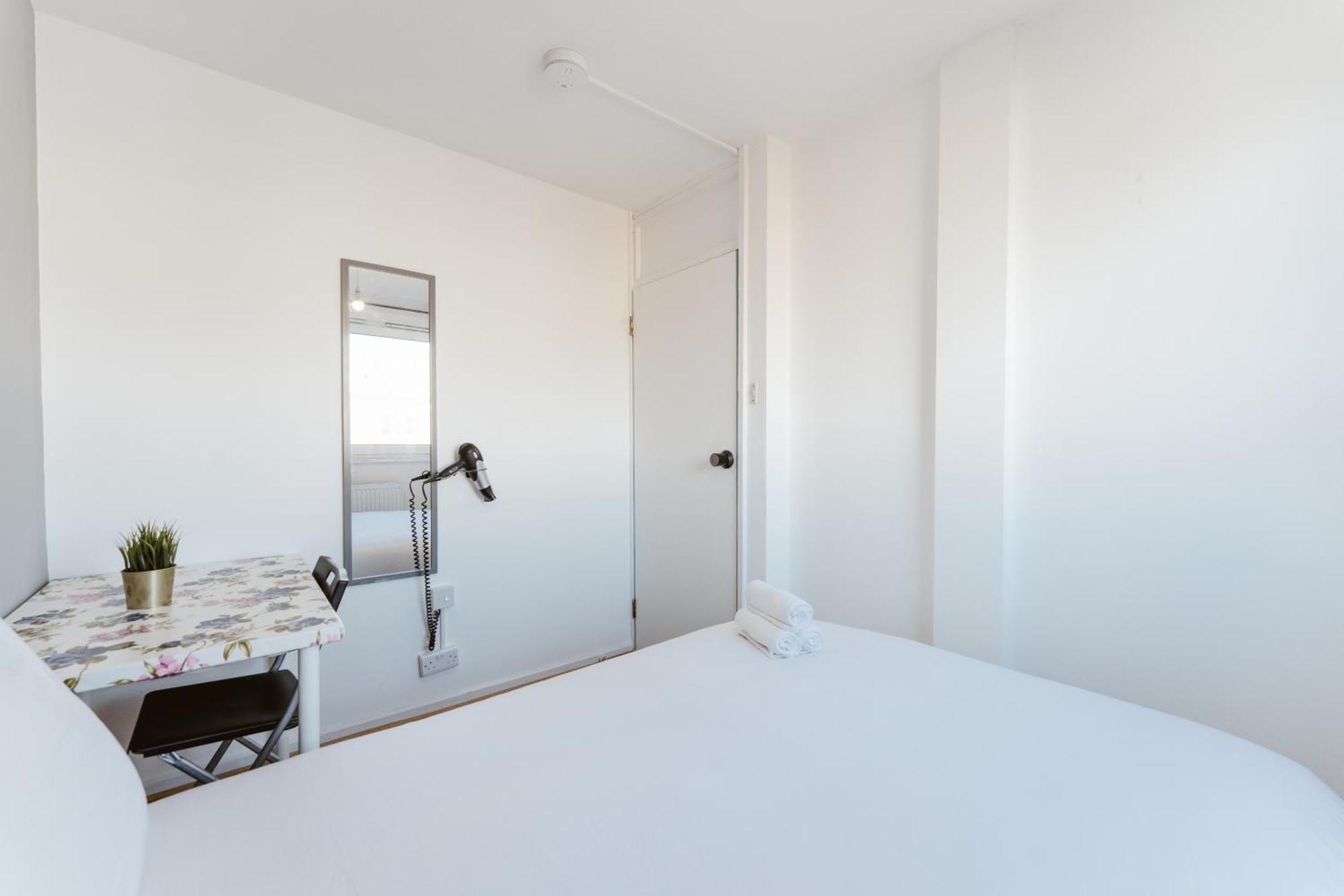 Shadwell Double Room - 13 London Exterior photo